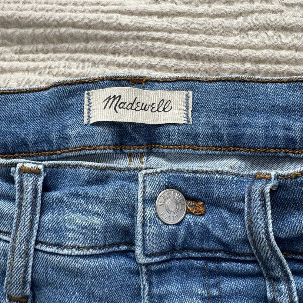 Madewell Jeans Women's 28T Blue Denim Light Wash Mid-Rise Kick Out Straight Leg - Picture 2 of 12